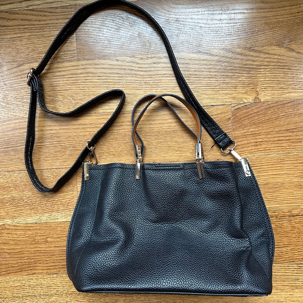 Elegant Black Leather Handbag